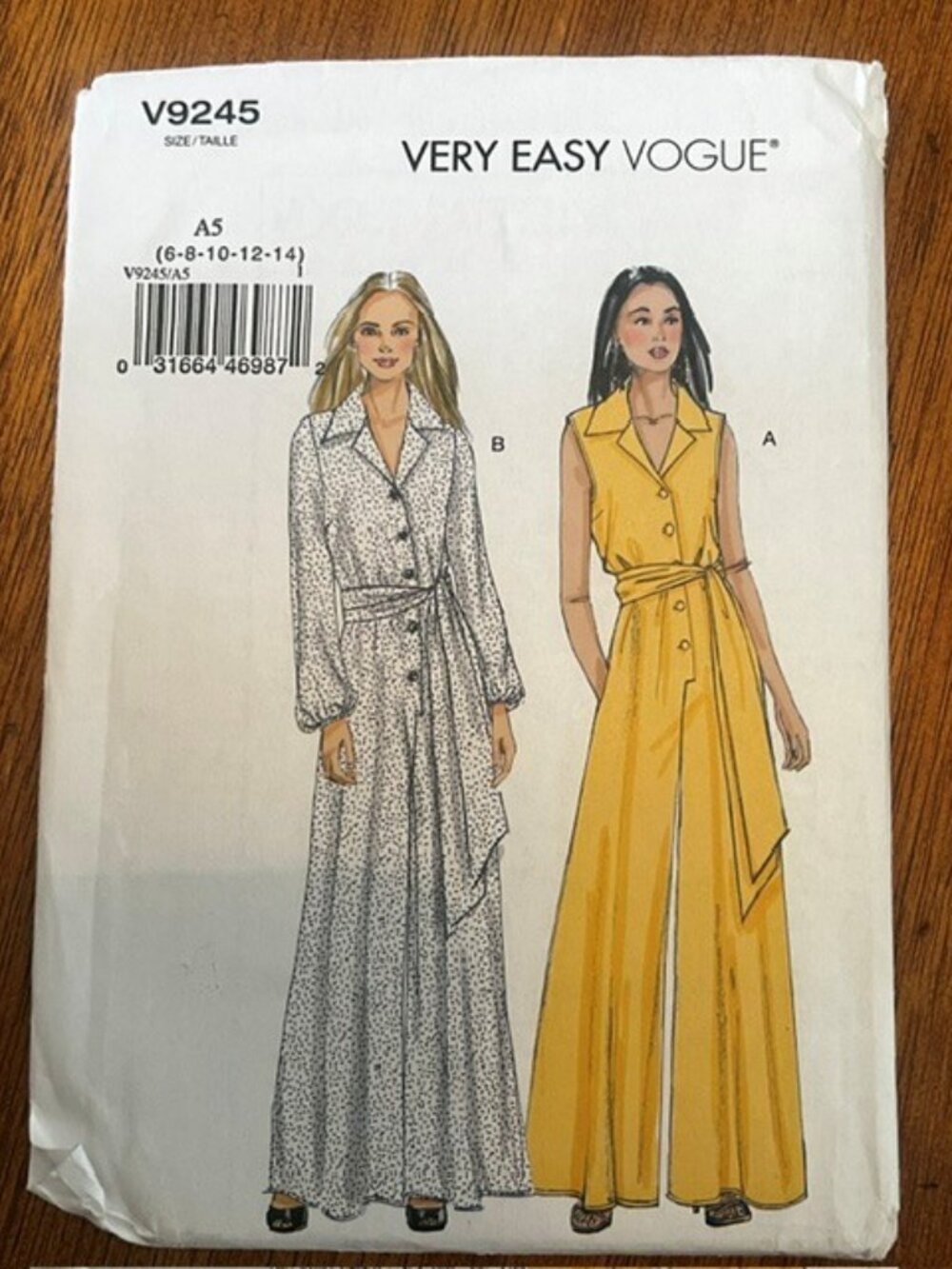 Vintage Vogue Sewing Patterns. PRICE IS PER PATTERN. Comment Pattern #.